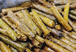 Sarma pişirirken üstüne yağlı kağıt serin! Sonuca inanamayacaksınız