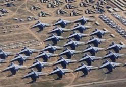 Dünyayı şaşırtan görüntü! Çölün ortasındaki 35 milyar dolarlık sır: 4.500 uçak neden burada?