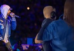 Eminem’in kızı paylaştı: Minik elliot 'dede'sini böyle izledi