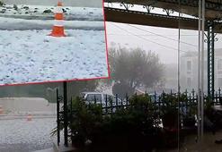 Kentte aniden bastıran dolu sürprizi! Her yer bir anda bembeyaz oldu