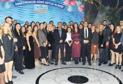 Yeni Cabaret öğretmenleri yalnız bırakmadı