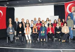 Atatürk’ün çocukları ödüllerini aldılar