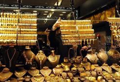5.700 TL’yi de aşan gram altın daha da yükselecek mi? Bu tarihe dikkat: ‘Yeni bir ralliyi tetikleyebilir’