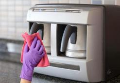 Kahve makinesini böyle silen yandı! Soğuk su işe yaramıyor: Isı sensörünü bozan hata