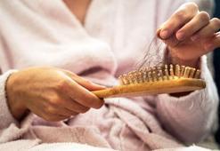 Saç dökülmesine birebir! 4 ürünle saç çıkaran sağlıklı kür