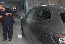 Oto yıkamacılığına kadın eli değdi! Hülya hanım ve ekibi, araçları pırıl pırıl yapıyor