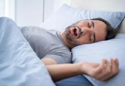Uyku apnesi gençlerde de yaygınlaşıyor! Çok ciddi hastalıklara hatta ani ölüme yol açabiliyor