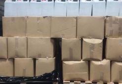 İzmir'de yılbaşı öncesi 860 litre etil alkol ele geçirildi