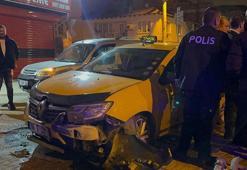 Gasbettiği taksiyle kaza yaptı, kıskıvrak yakalandı