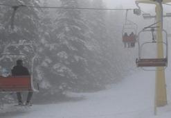 Uludağ'da göz gözü görmüyor