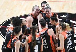 Sultanlar Ligi'nde Eczacıbaşı son sette Beşiktaş'ı mağlup etti