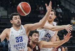 MAÇ SONUCU | Valencia - Anadolu Efes basket maçı kaç kaç bitti?