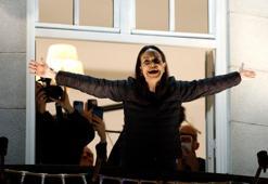 Nobel odüllü lider ölüm tehditleri nedeniyle 16 aydır saklanıyordu! Machado destekçileriyle bir araya geldi