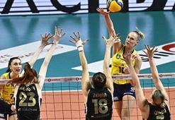 Sultanlar Ligi'nde nefes kesen derbi! Vakıfbank, Fenerbahçe karşısında 5 sette galip