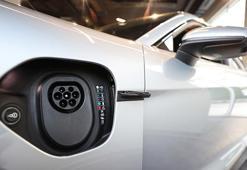 Dünyada bu yıl elektrikli araç satışları arttı