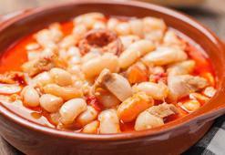 Ustaların sır gibi sakladığı fasulye tarifi! Kabuk atmıyor, lezzeti pastırmada saklı