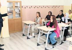 150 binden fazla veli Aile Okulu mezunu