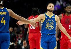 NBA'de Stephen Curry'nin rekor performansı Golden State Warriors'a yetmedi!