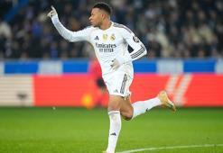 Kylian Mbappe'nin rekor kırmasına 4 maç kaldı!