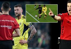Fenerbahçe-Konyaspor maçının kritik pozisyonları Trio'da masaya yatırıldı! 'Hakem bu kadar rahat olamaz'