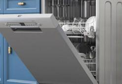 Gri beyaz eşyalarınızı bu formülle silin! Işıl ışıl parlatıyor, iz bırakmıyor