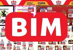 RAFLARDA SATIŞA ÇIKTI! BİM 19 ARALIK CUMA KATALOĞU | BİM 19 Aralık Cuma aktüel kataloğunda bu hafta hangi ürünler var? Karnıyarık Tencere, Sahan, Boncuk Kulplu Hasır Tepsi, Cam Vazo Seti, Pijama Takımı Erkek...