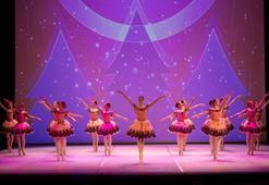 Genç Bale Topluluğu'ndan yılbaşı klasiği: Çaykovski’nin ölümsüz eseri Fındıkkıran seyircisini bekliyor