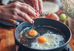 Döküm demir tavada asla pişirilmemesi gereken gıdalar!