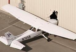 Böylesi görülmedi: Kaçırmaya çalıştığı uçakla havalanamadan kaza yaptı!