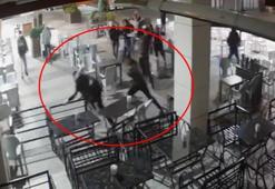 Baba oğul dehşet saçtı: 'Küfürlü konuşma' tartışması palalı saldırıya dönüştü