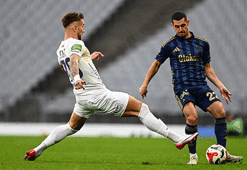 Fenerbahçe, Eyüpspor'u yıldızlarıyla devirdi! Sarı-lacivertliler liderliğe yükseldi