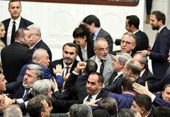 Bütçe yumruklarla kapandı