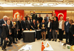 1981 Balkan Şampiyonu takımın efsanelerine BİDEV’den ödül