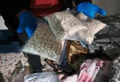 Adana'da 156 bin 418 uyuşturucu hap ele geçirildi! 5 zanlı tutuklandı