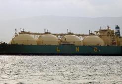 Rusya, LNG ihracatı hedefini erteledi