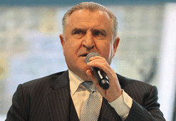 Bakan Dr. Osman Aşkın Bak'tan gençlere tavsiye: Dijital bağımlılıkla mücadelede en güçlü araç spordur