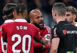 Sevilla'da Marcao'ya büyük ceza! Hakeme küfür etti