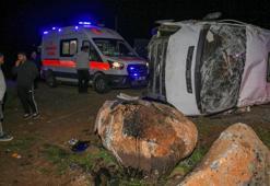 Köpeğe çarpmak istememiş! Diyarbakır'da feci kaza: 16 yaralı