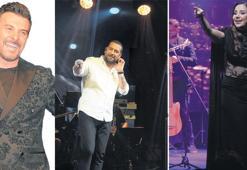 Yeni Cabaret 3 ünlü aynı sahnede