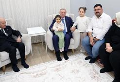 Cumhurbaşkanı Erdoğan, Hatay'da depremzede Karakuş ailesini ziyaret etti
