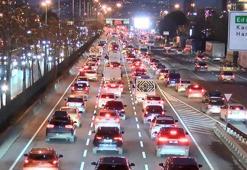 İstanbul'da haftanın ilk iş gününde trafik yoğunluğu yüzde 60’ı aştı