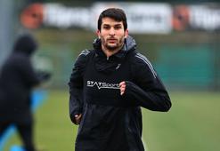 Beşiktaş'tan Necip Uysal'a 'futbolu bırak' tavsiyesi!