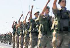 Askerler parasızlıktan izne bile çıkmıyor!