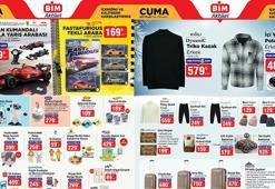 YILIN İLK BİM AKTÜEL KATALOĞU (2 OCAK CUMA) BİM 2 Ocak Cuma aktüel kataloğunda hangi ürünler satışa çıkacak? Tam Otomatik Kahve Makinesi, Katı Meyve Sıkacağı, Desenli Cam Kahvaltı Seti, Porselen Kahve Fincan Seti...