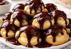 Pastane usulü nefis profiterol tarifi! Çikolata sosu tam kıvamında
