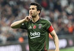 Necip Uysal'dan emeklilik kararı! Sosyal medya hesabından açıklama yaptı