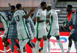 Onuachu attı! Nijerya grubu lider bitirdi