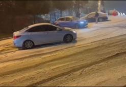 İstanbul'un Anadolu Yakası'nda kar yağışı etkili oldu