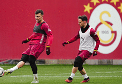 Galatasaray'da Trabzonspor öncesi çift kale maç!