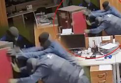 Yüzleri maskeli 4 kişi çelik kasayı metrelerce sürükledi